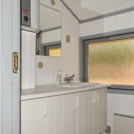 Gorgeous In With Kitchen * Aalbaek